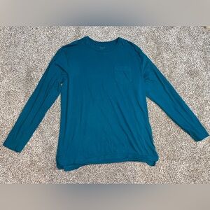 Men’s large no boundaries unique blue long sleeve super soft